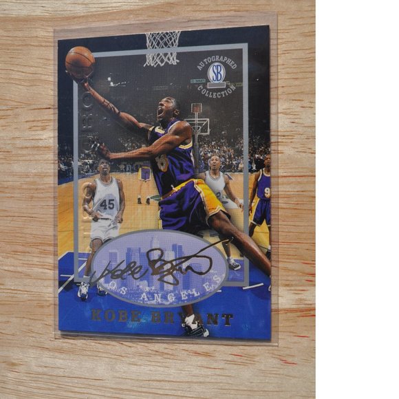 1997 SB Autographed Collection #16 Kobe Los Angeles Lakers Limited Edtion 1997 - Picture 5 of 7